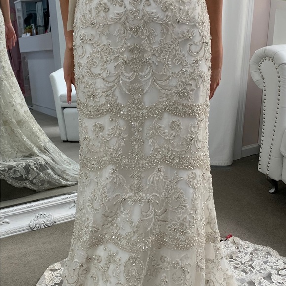 Allure bridal c288 - ivory bridal size 10 (fits like a 4-8) - Picture 3 of 5